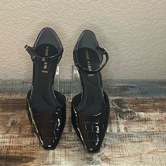 Anne Klein Black Heels with Ankle Strap - Picture 2 of 4